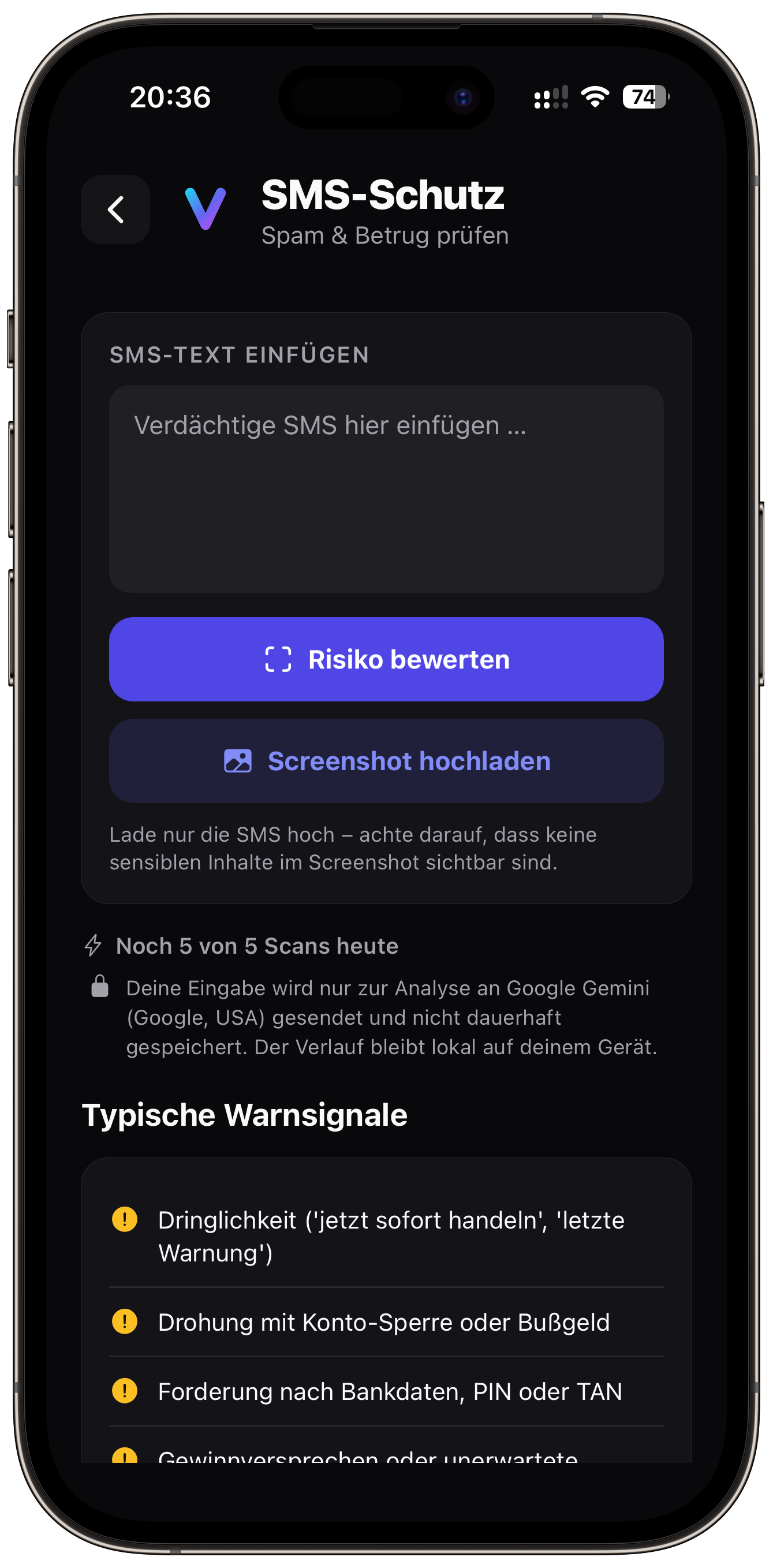 Die SMS-Prüfung in VaultAI mit Feld zum Einfügen des Textes und Upload für Screenshots